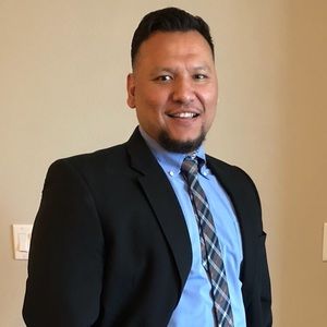 Meet your Posher, Adrian